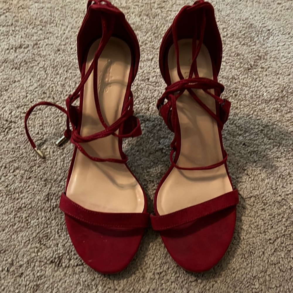 Wrap stilettos